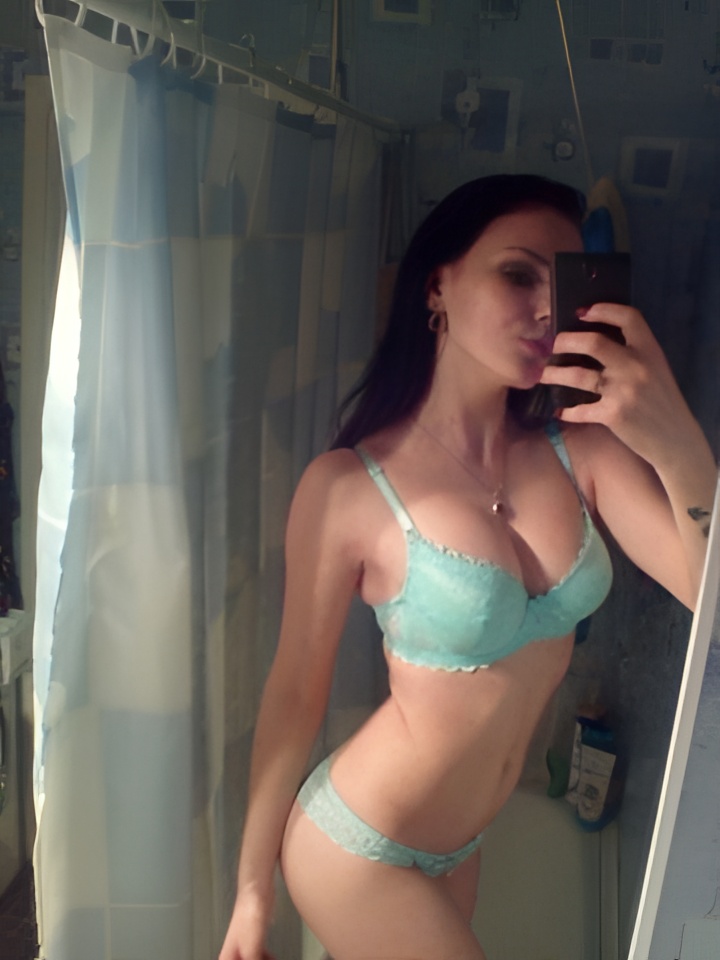 Светлана привлекальеная девушка из Бунге цена от 5000 руб