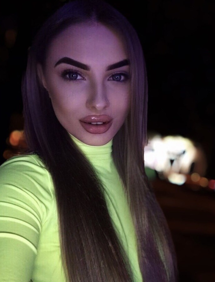 Индивидуалка 🎥 Снежана, доступна для личного знакомства от 8000 руб