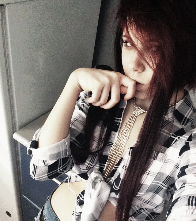 Милана привлекальеная девушка из Бунге цена от 3000 руб