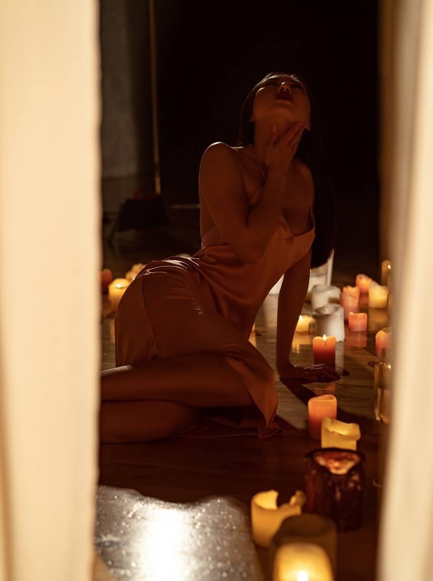 Тоня привлекальеная девушка из Бунге цена от 7000 руб