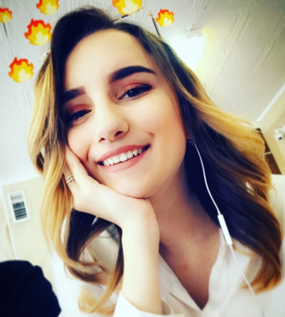 Индивидуалка Виолетта, доступна для личного знакомства от 3500 руб