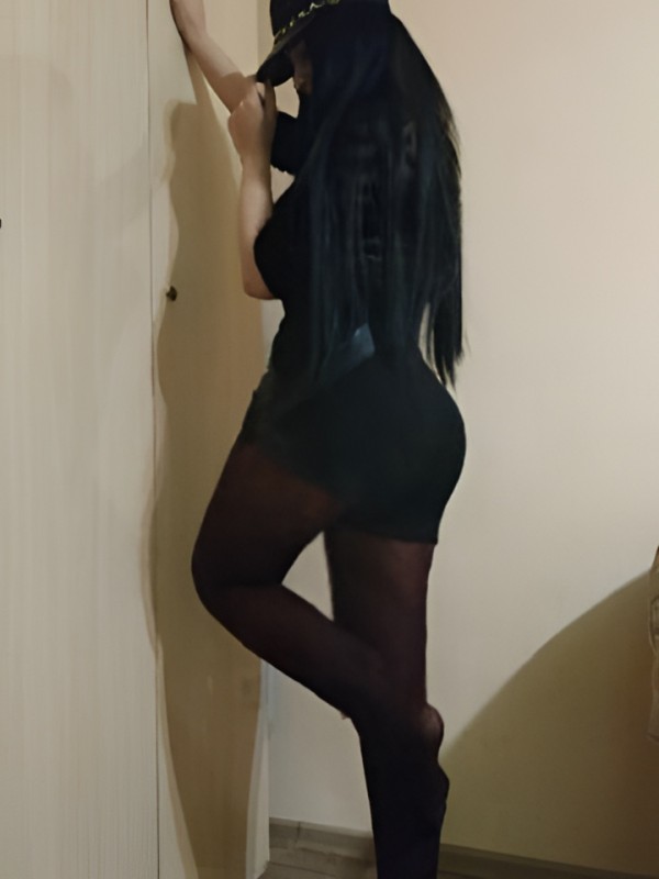 Алиса привлекательная девушка из Бунге цена от 10000 руб