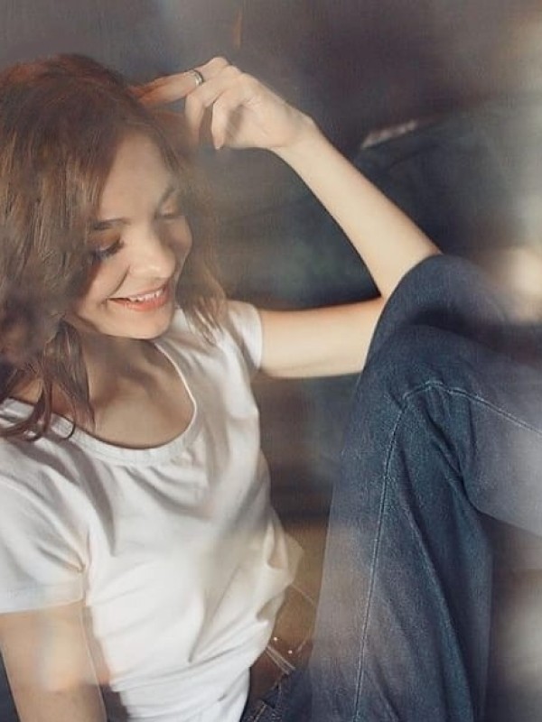 Катя привлекательная девушка из Бунге цена от 3500 руб