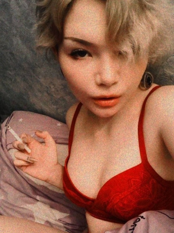 Венера привлекательная девушка из Бунге цена от 3500 руб