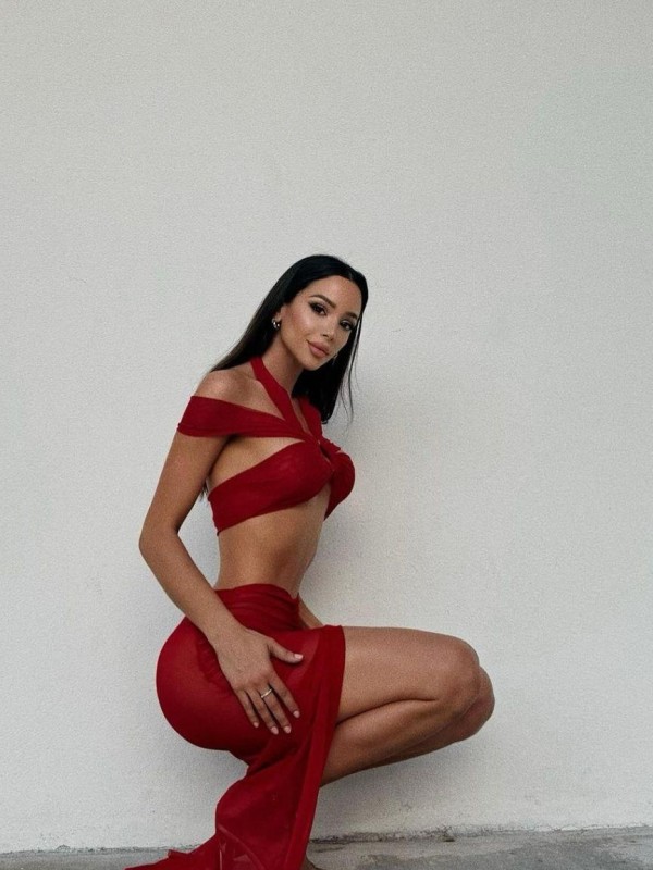 Мила привлекательная девушка из Бунге цена от 5000 руб