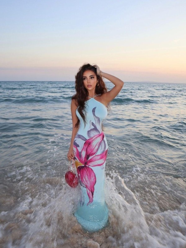 Анита привлекательная девушка из Бунге цена от 4000 руб